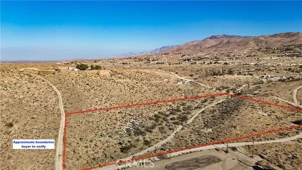 750 Ocotillo Way, Apple Valley, CA 92308