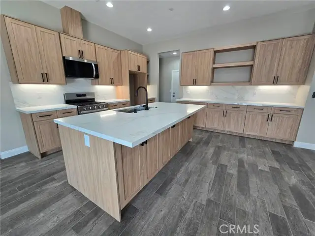 20401 Tonawanda Road, Apple Valley, CA 92307 - Image #3