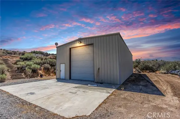 7170 Joshua, Hesperia, CA 92344