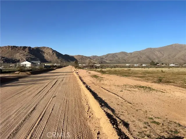 3 Manzana Drive, Apple Valley, CA 92308 - Image #3