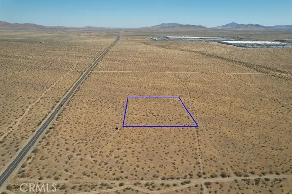 35 Gustine Street, Apple Valley, CA 92307