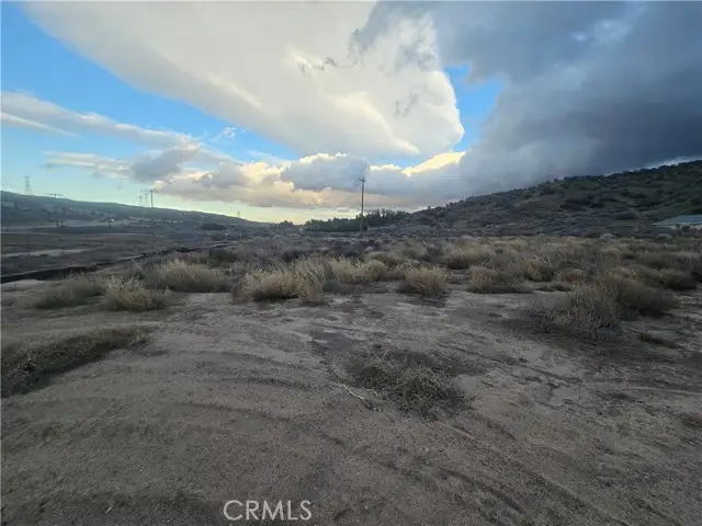 13421 Summit Valley Road, Hesperia, CA 92345 - #3