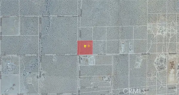 6 Sandstone Road, Phelan, CA 92371