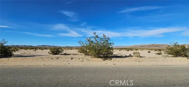 800 Valle Vista Rd., Twentynine Palms Yucca Valley, CA 92277 - #2