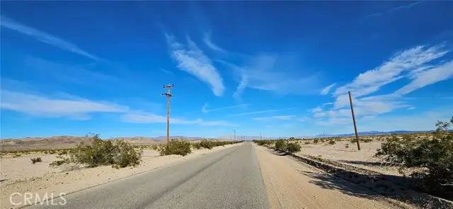 800 Valle Vista Rd., Twentynine Palms Yucca Valley, CA 92277 - #3