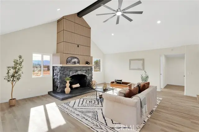 14344 Central Road, Apple Valley, CA 92307 - #3