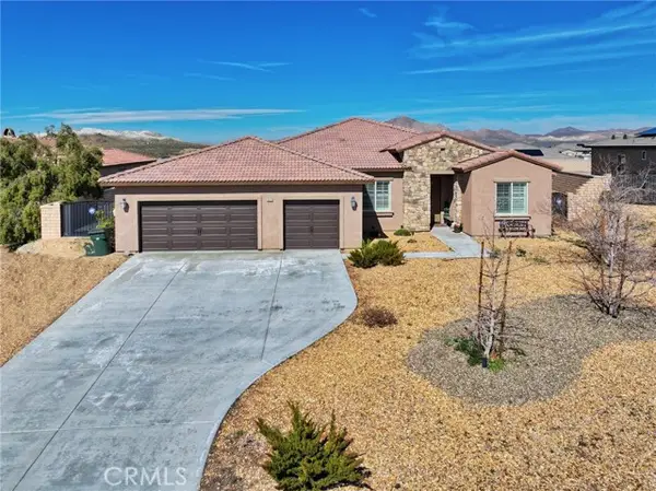 19520 Arcata Road, Apple Valley, CA 92307