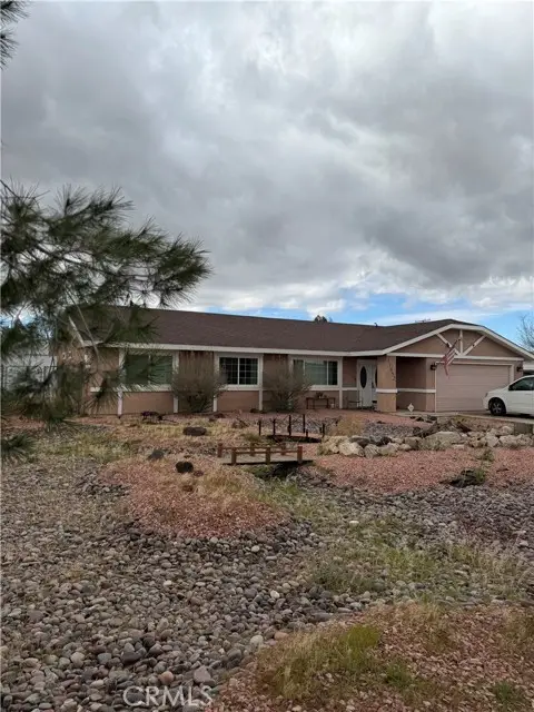 11852 Jamacha Road, Apple Valley, CA 92308