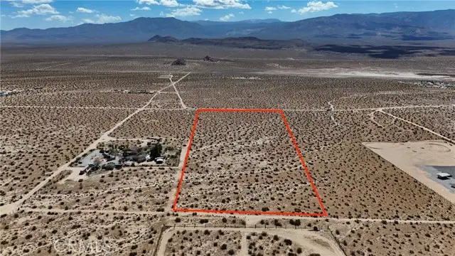 709 East End Road, Lucerne Valley, CA 92356 - #1