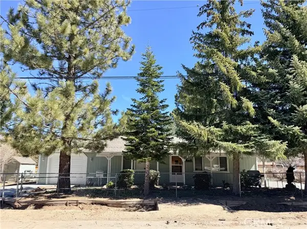 829 Country Club Boulevard, Big Bear City, CA 92314
