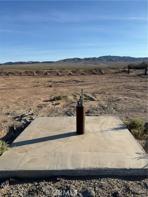 6 Gasco Road, Newberry Springs, CA 92365 - #2