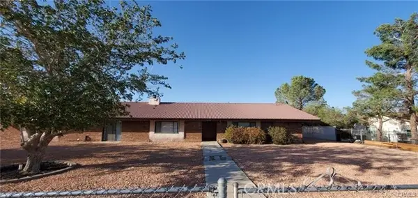 21186 Standing Rock Avenue, Apple Valley, CA 92307