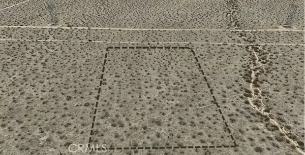 4 Victor Street, Phelan, CA 92371