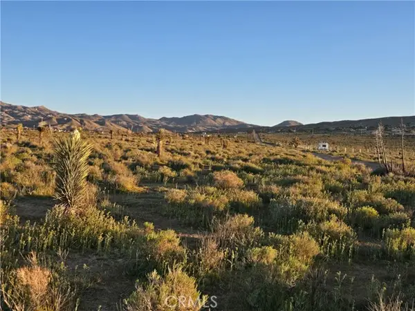 54 Japatul Road, Apple Valley, CA 92308