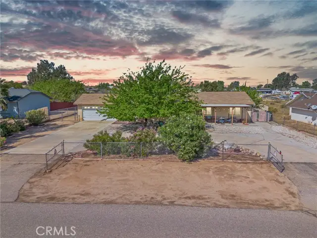 11870 9th, Hesperia, CA 92345 - #1