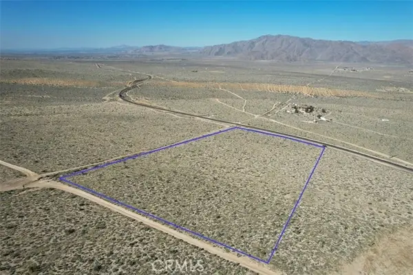 39 Santa Rosa Road, Lucerne Valley, CA 92356