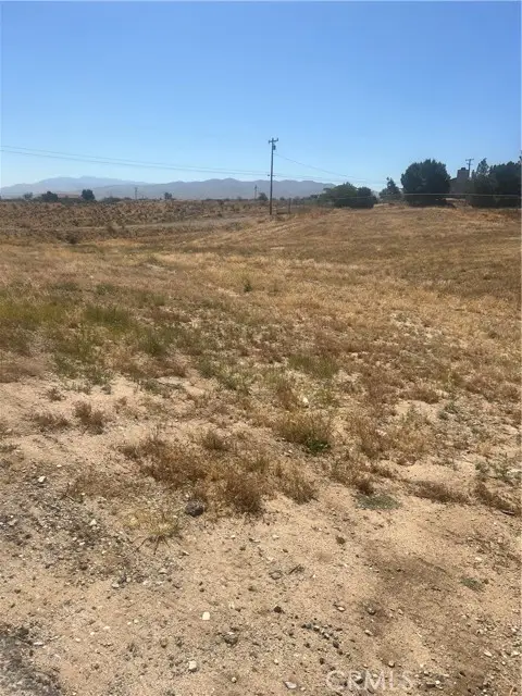 15 Hackberry Street, Hesperia, CA 92345 - #1
