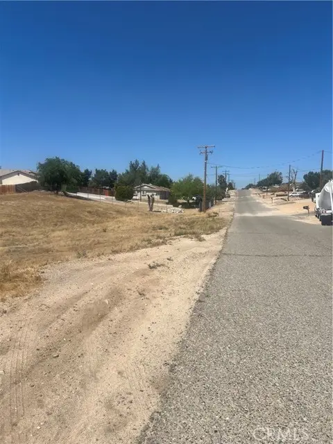 15 Hackberry Street, Hesperia, CA 92345 - #3
