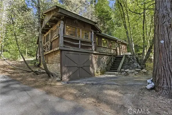 815 Cottage Grove, Lake Arrowhead, CA 92352