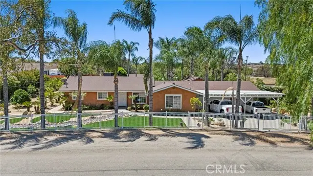 19345 Warren, Riverside, CA 92508 - #1
