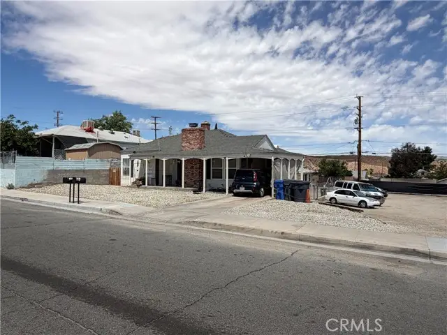 137 Fredricks, Barstow, CA 92311 - #1