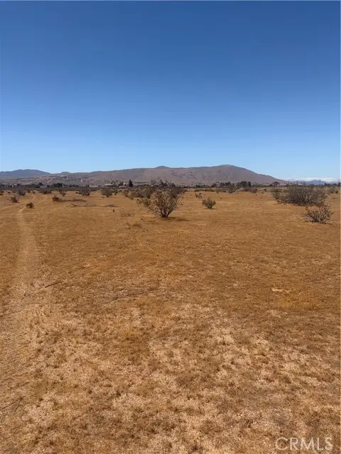 23421 Colony Road, Apple Valley, CA 92308
