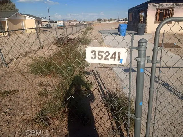 35241 Cedar, Barstow, CA 92311 - #2
