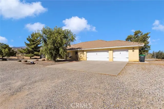 3632 Cambria Road, Phelan, CA 92371 - #3
