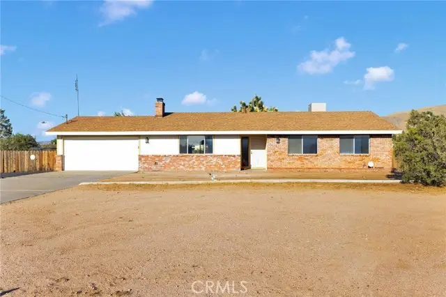 9393 Juniper Street, Apple Valley, CA 92308 - #2