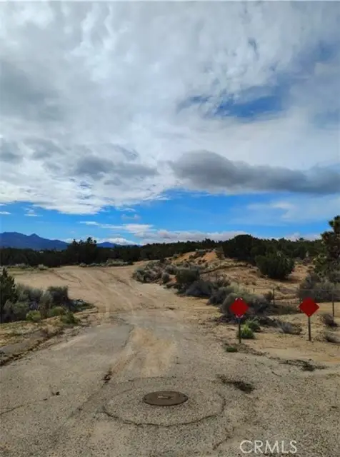 0 Oxford, Hesperia, CA 92345