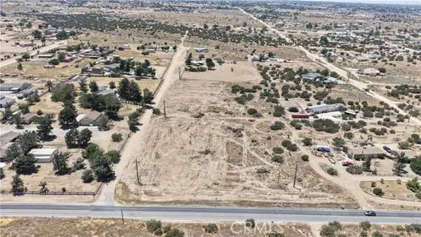 9232 Eaby Road, Phelan, CA 92371