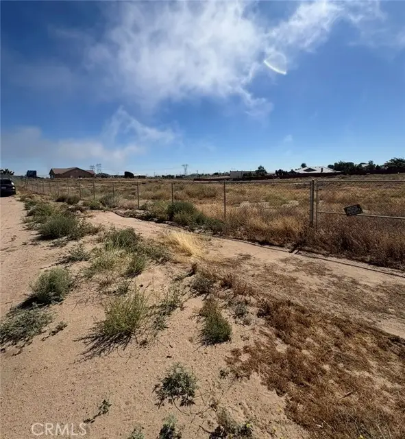 6589 Fremontia Road, Hesperia, CA 92344