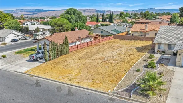 17815 Vista Point, Victorville, CA 92395 - #3