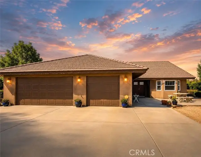 6738 Tamarisk, Oak Hills, CA 92344 - #1