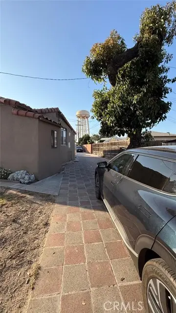 5237 Duncan, South Gate, CA 90280 - #3