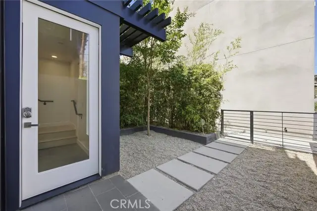 2160 Clifford, Los Angeles, CA 90026 - #3