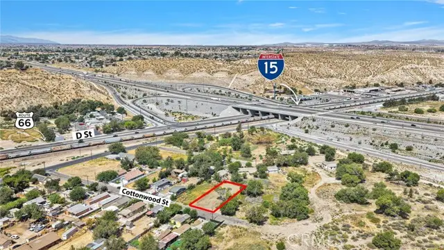 15780 Cottonwood, Victorville, CA 92395 - #3