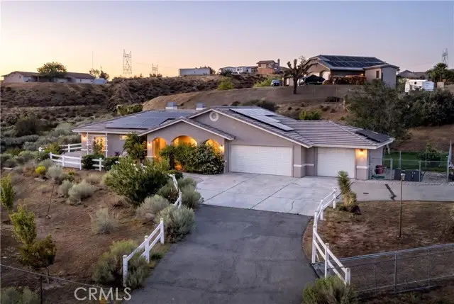 8071 Anaconda Avenue, Hesperia, CA 92344 - #1