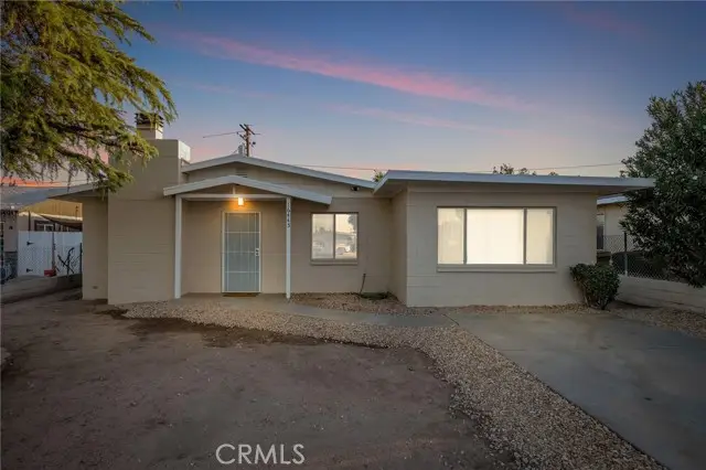 16445 Live Oak, Hesperia, CA 92345 - #1