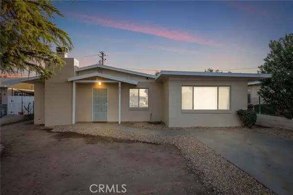16445 Live Oak, Hesperia, CA 92345