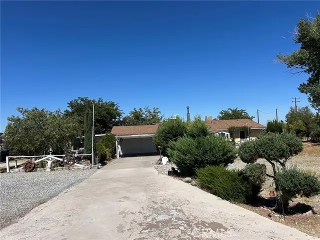 3874 Elsinore Rd, Phelan, CA 92371 - #1
