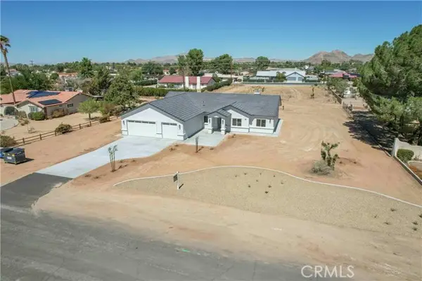 19590 Red Feather Road, Apple Valley, CA 92307