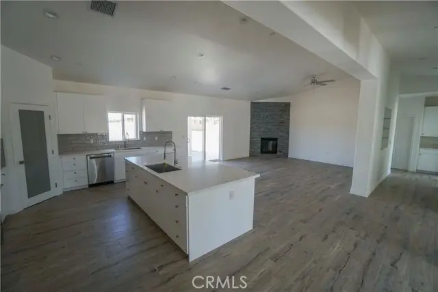 19590 Red Feather Road, Apple Valley, CA 92307 - #3