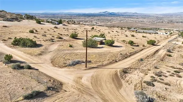 23766 Valley View, Apple Valley, CA 92308
