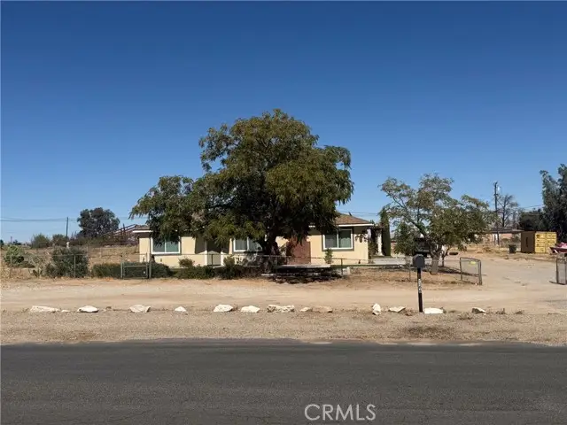 15166 Dos Palmas, Victorville, CA 92392 - #3
