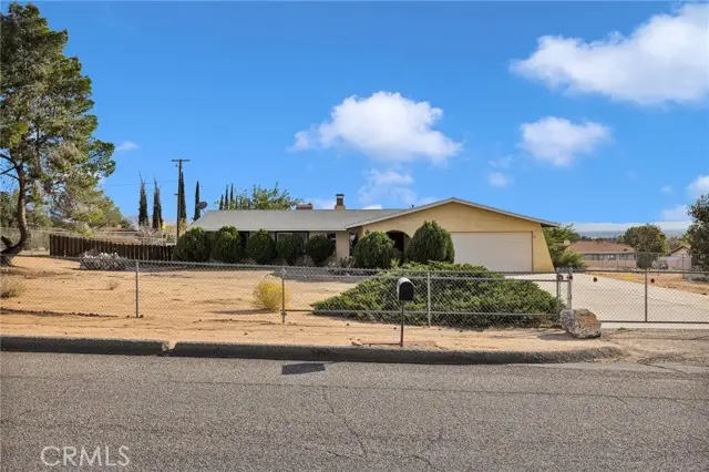 19203 Seneca Road, Apple Valley, CA 92307 - #2