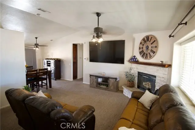 16581 Neenach Road, Apple Valley, CA 92307 - #3