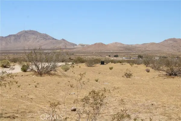 21480 Kimshew Street, Apple Valley, CA 92307