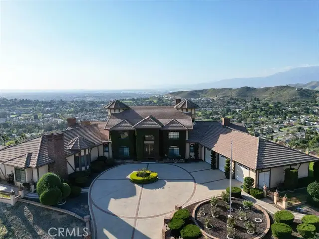 7421 Live Oak Drive, Riverside, CA 92509 - #2