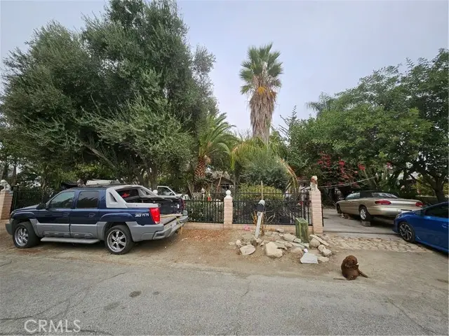 566 Santa Fe Street, San Bernardino, CA 92408 - #1